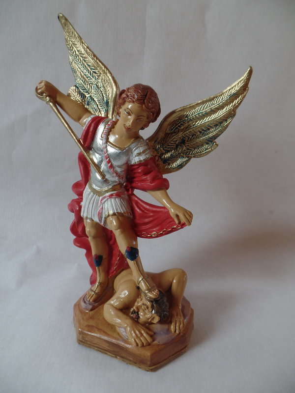 Kunststoff-Figur 15 cm St. Michael Nr.: S / 127
